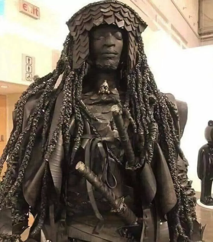 Mind blowing archaeological finds that changed history - #14 Statue Of Yasuke, The African Samurai Who Served In 16th Century Japan