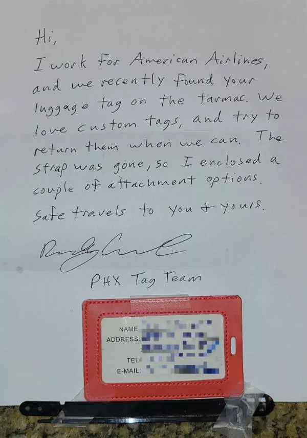Striking photos youll instantly want to show others - #16 Luggage Tag Returned After Two Years Striking photos youll instantly want to show others - #16 Luggage Tag Returned After Two Years
