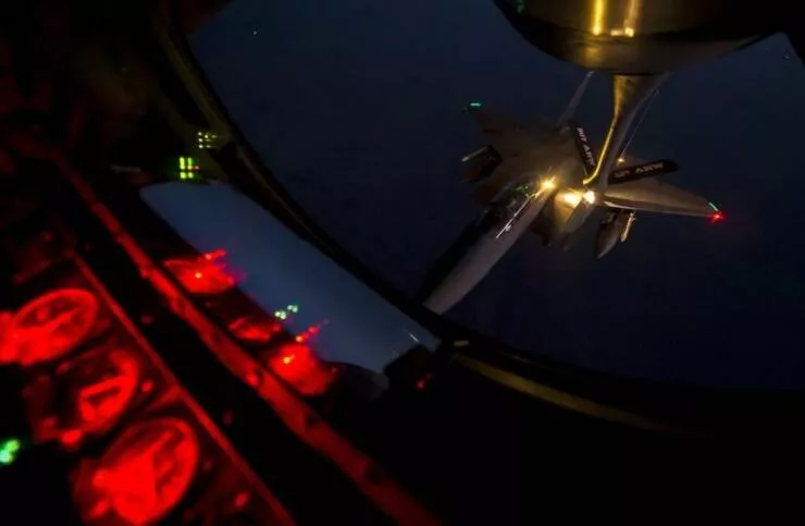 Approvisionnement en vol synchronisation parfaite dans le ciel - #28 
