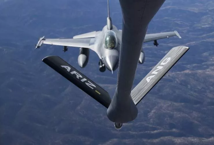 Approvisionnement en vol synchronisation parfaite dans le ciel - #32 