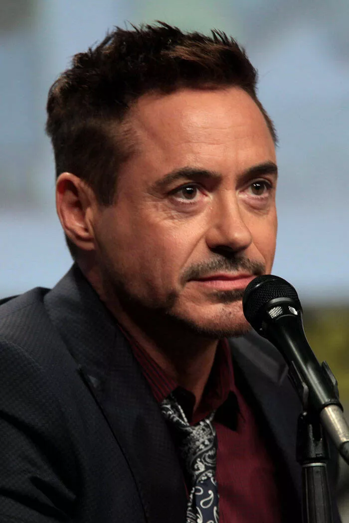 The weirdest celebrity myths and gossip ever told - #16 