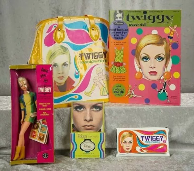 Vintage items that were all the rage back then - #28 Twiggy-Themed Vintage Products You Might Have Forgotten