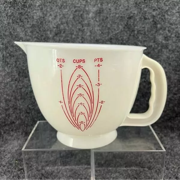 Vintage items that were all the rage back then - #42 Tupperware Mix-N-Stor Pitcher Everyone Had in the Pantry Vintage items that were all the rage back then - #42 Tupperware Mix-N-Stor Pitcher Everyone Had in the Pantry
