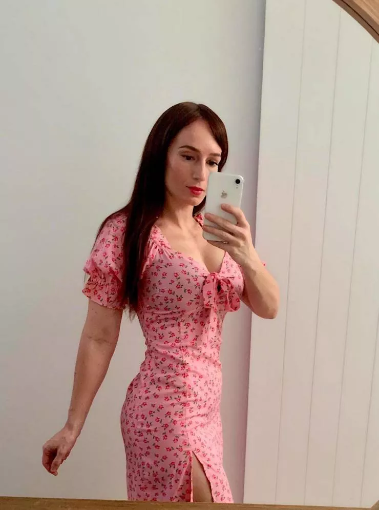 Sundresses that tease and tempt - #32 