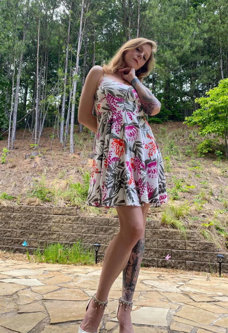 Sundresses that tease and tempt - #5 
