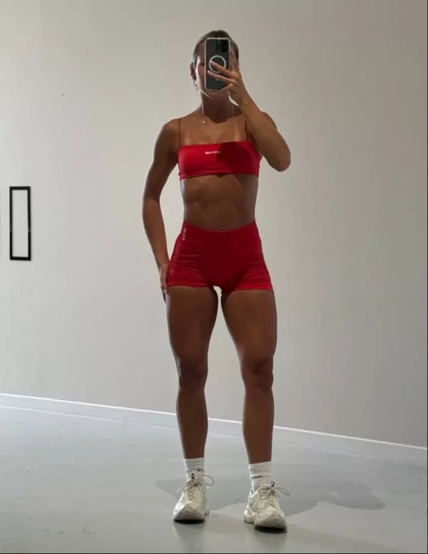 Hot and fit bodies that sizzle - #23 