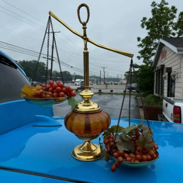 Unexpected treasures from thrift shops - #15 Retro Balancing Scale with Vintage Flair