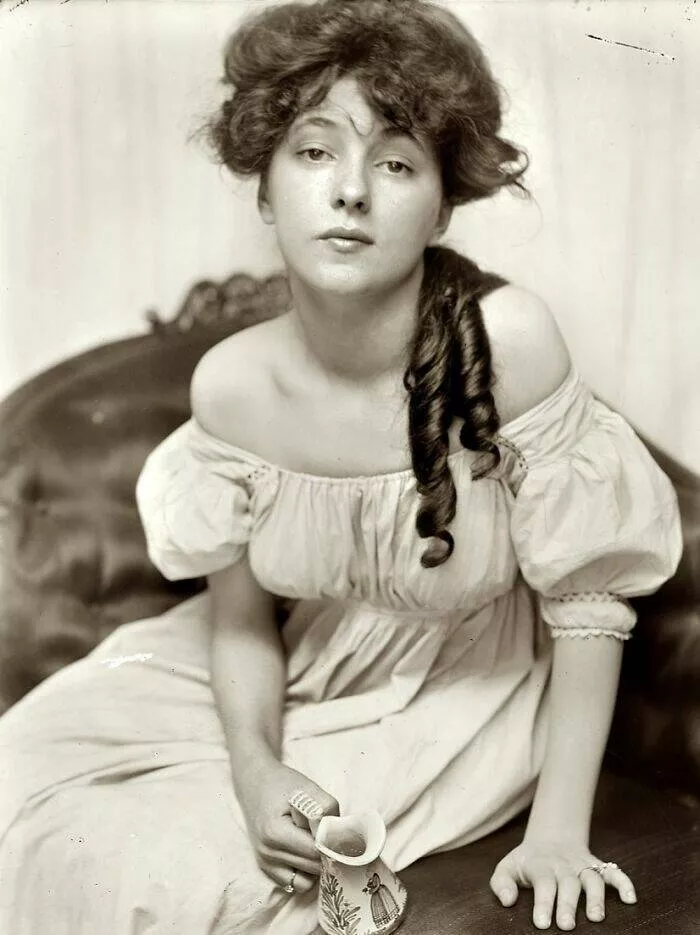 Vintage vixens power poise in 1900s glam - #2 Simone in Rural Rouzat Captured Through a Timeless Lens