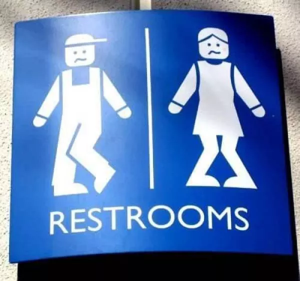 Top 24 most original bathroom signs - #3 
