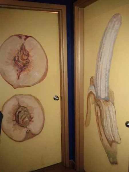 Top 24 most original bathroom signs - #5 