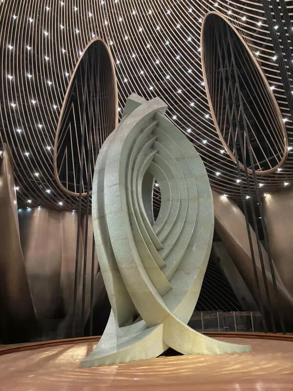 Instants fascinants saisis en image - #20 Énorme Amortisseur du Shanghai Tower Situé au 126e Étage