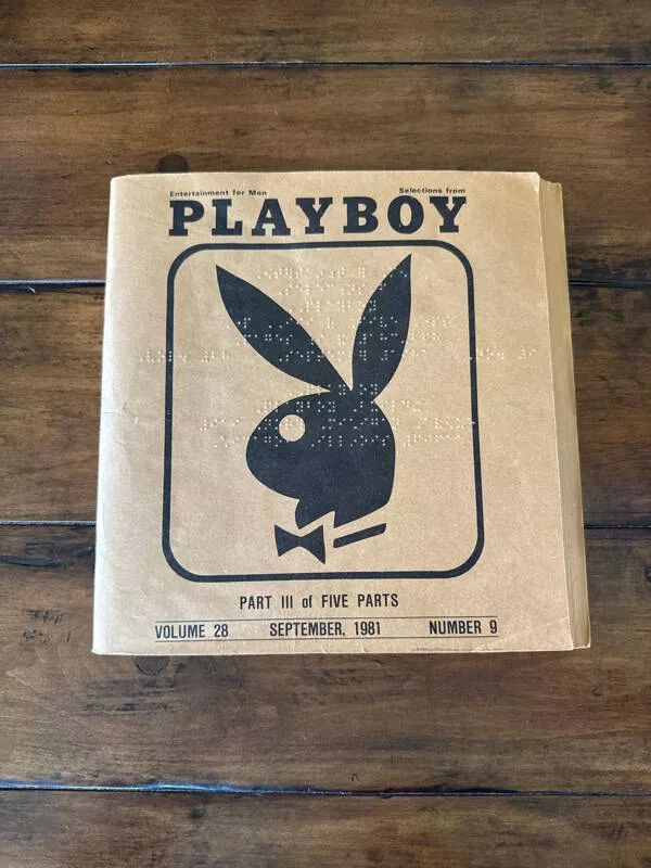 Instants fascinants saisis en image - #4 Magazine Playboy en Braille, Édition 1981