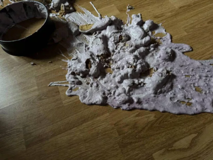When everything goes wrong - #5 Girlfriend finished her birthday tiramisu cake When everything goes wrong - #5 Girlfriend finished her birthday tiramisu cake
