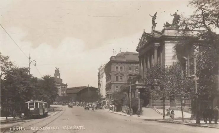 Vintage photos uncovering hidden world stories - #17 Historic Prague in the Interwar Years, 1925–1935