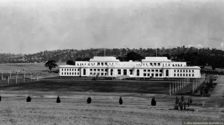 Vintage photos uncovering hidden world stories - #23 Canberra Landscape as It Emerged Between 1920–1940