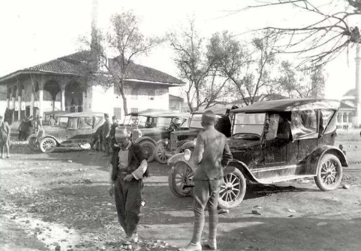 Vintage photos uncovering hidden world stories - #27 Tirana as It Looked in the 1920s
