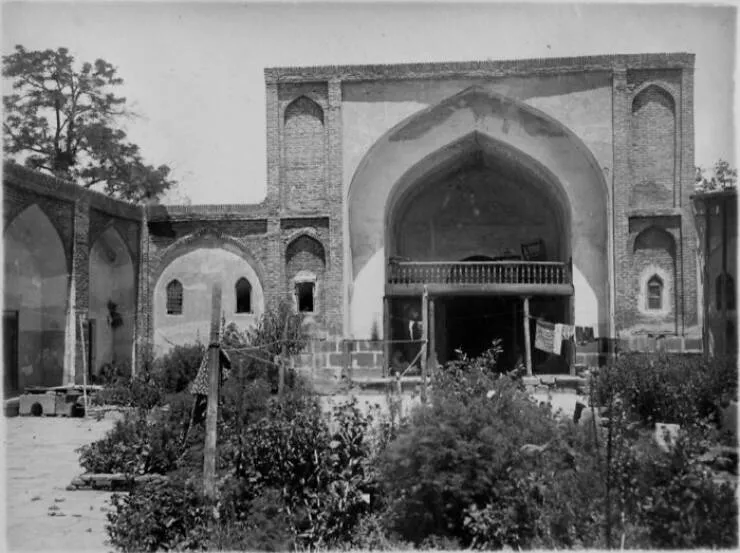 Vintage photos uncovering hidden world stories - #6 Peaceful Courtyard of a Yerevan Madrasah, 1925