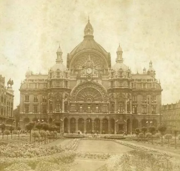 Beaute intemporelle larchitecture qui fait resonner le passe - #19 Gare Centrale d’Anvers, Construite entre 1895-1905
