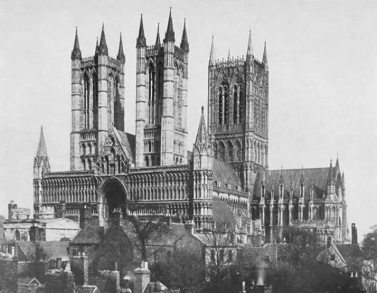 Beaute intemporelle larchitecture qui fait resonner le passe - #20 Cathédrale de Lincoln, Angleterre, Construite entre 1072-1092