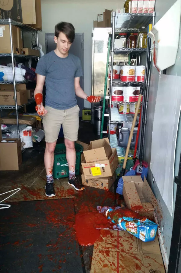 Work the neverending sequel - #18 Had some trouble with the ketchup dispenser at work.