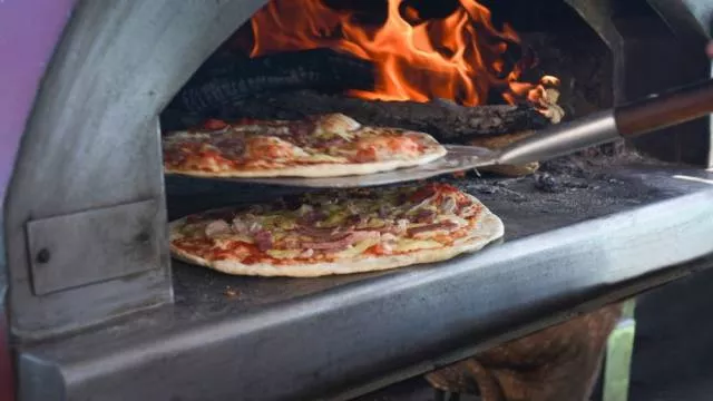 Bar et pizzeria flottants a fidji - #31 