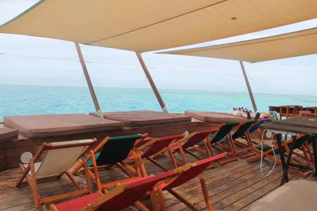 Floating bar and pizzeria in fiji - #46 Floating bar and pizzeria in fiji - #46