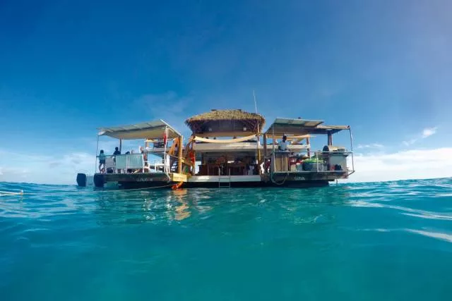 Floating bar and pizzeria in fiji - #48 Floating bar and pizzeria in fiji - #48