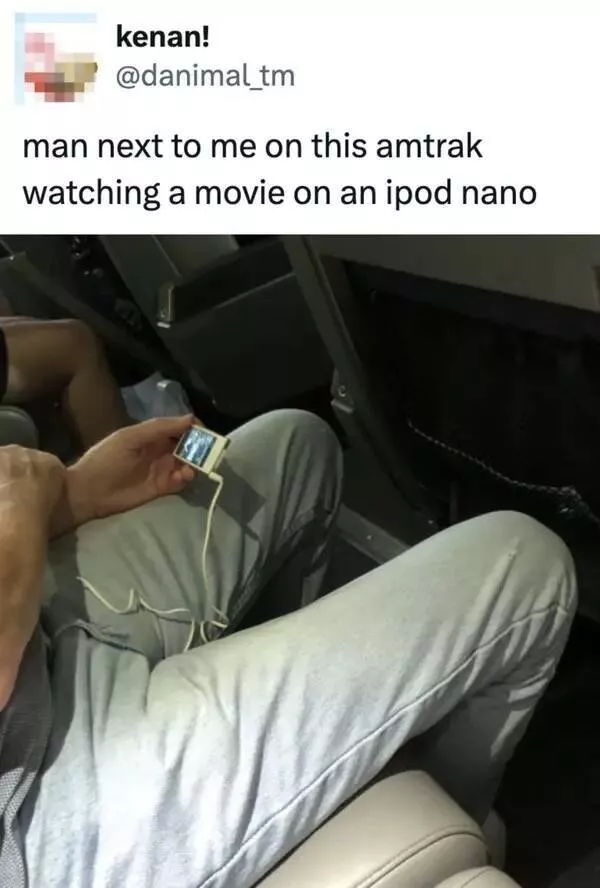 Throwback trends that vanished without a trace - #8 Streaming movies on a tiny iPod screen like it was normal Throwback trends that vanished without a trace - #8 Streaming movies on a tiny iPod screen like it was normal