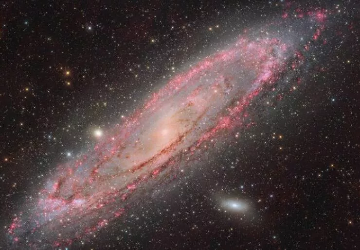 Voyage visuel a travers les merveilles cosmiques de lunivers - #8 Mosaïque stellaire du cœur d’Andromède révélée