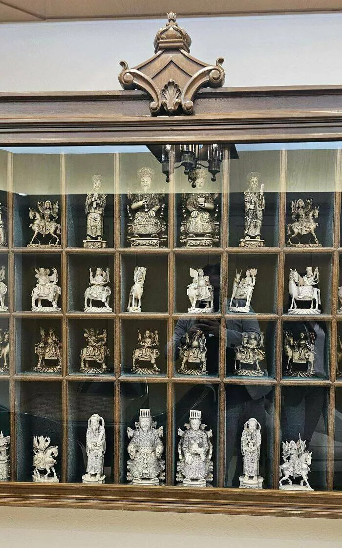 Rare retro finds that finally get the attention they deserve - #3 Legacy of Ivory: My Grandparents’ Chess Masterpiece