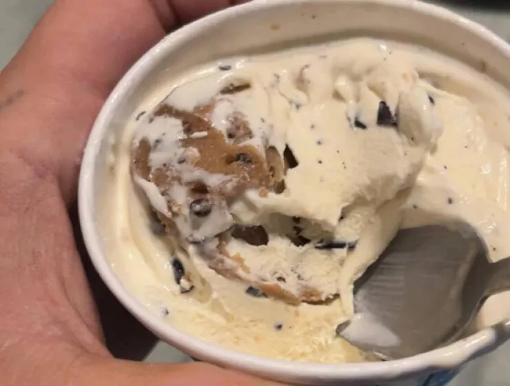 Captivating moments frozen in time - #16 My Ben & Jerry’s is basically 90% cookie dough—score! Captivating moments frozen in time - #16 My Ben & Jerry’s is basically 90% cookie dough—score!