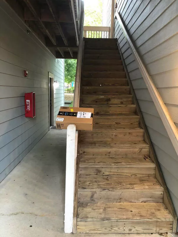 When delivery fails so hard it becomes comedy - #16 Amazon’s “safe place” for third-floor delivery? Ground level only