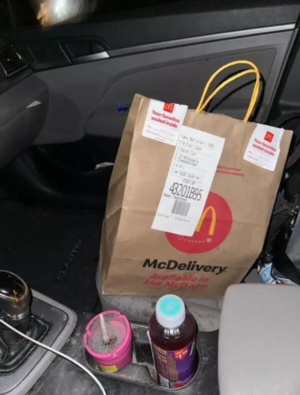 Quand le livreur devient acteur de comedie - #4 Livreur Doordash vole la commande et envoie une preuve bidon