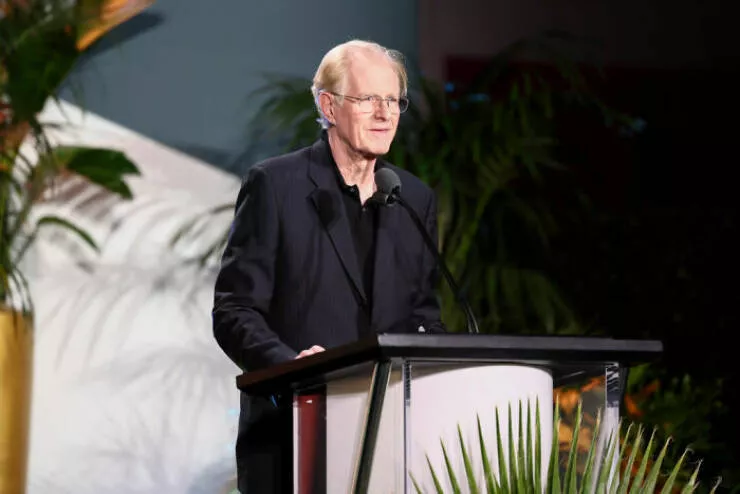 Famous people who live shockingly frugal lives - #8 Ed Begley Jr. buses to the Oscars—eco-warrior in tuxedo mode