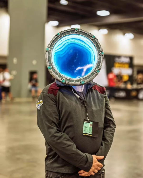 Ces photos qui captent loeil et ne le lachent plus - #11 Miroir à l’infini, effet Stargate : ma tête disparaît complètement