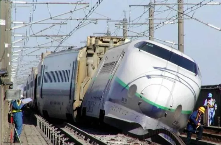 Trop bizarre pour etre ignore trop cool pour rater ca - #11 TGV japonais surveillés par un système de sécurité discret et ultra-efficace