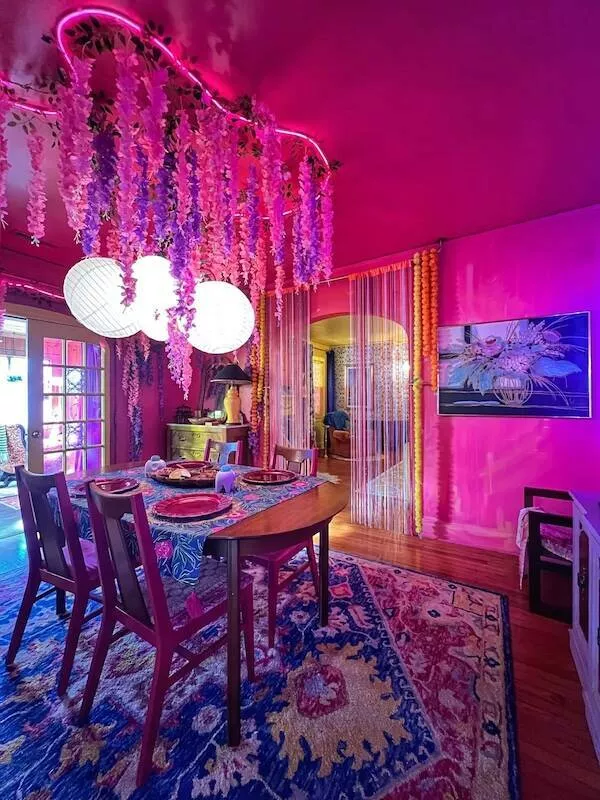 Interieurs maximalistes qui explosent de couleurs le chic du desordre organise - #16 