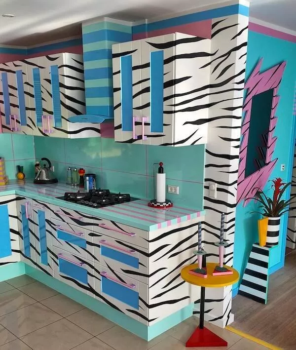 Maximalist rooms that exploded with color in the best way where chaos meets character - #22 