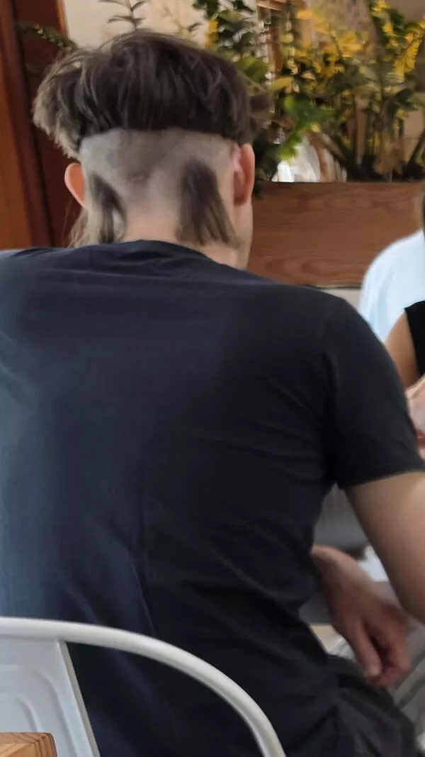 Quand les coupes de cheveux derailent tres mal - #20 