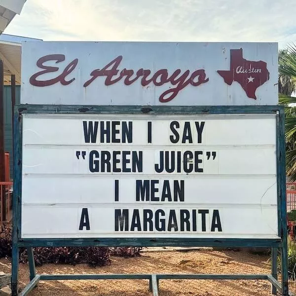 Hilarious el arroyo signs that always hit the spot where road warnings become comedy gold - #13 