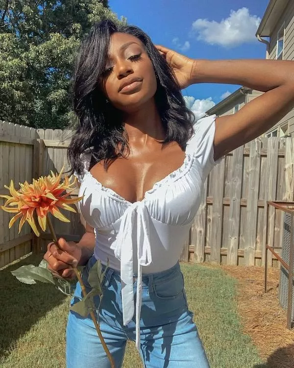Revelez vos courbes lalbum sexy qui fait le buzz - #11 