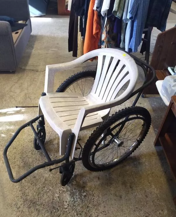 Ingenious fixes ugly repairs that somehow worked - #11 