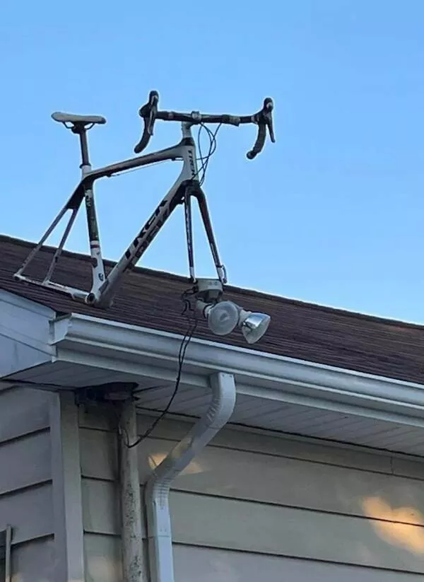 Ingenious fixes ugly repairs that somehow worked - #15 