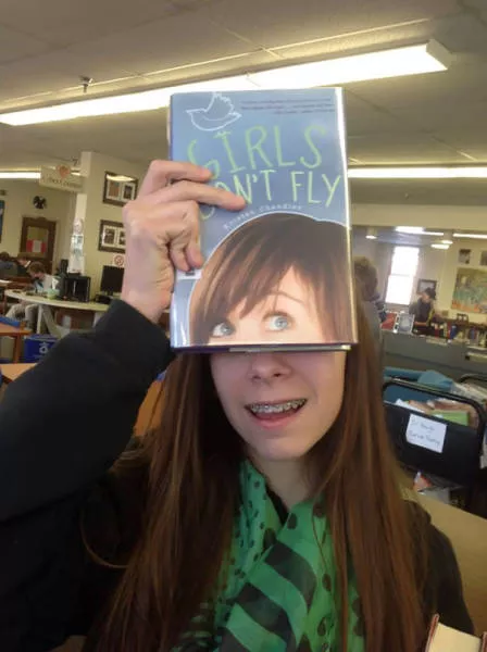 Optical illusions in book covers - #24 