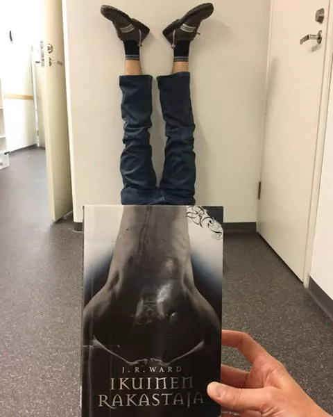 Optical illusions in book covers - #62 