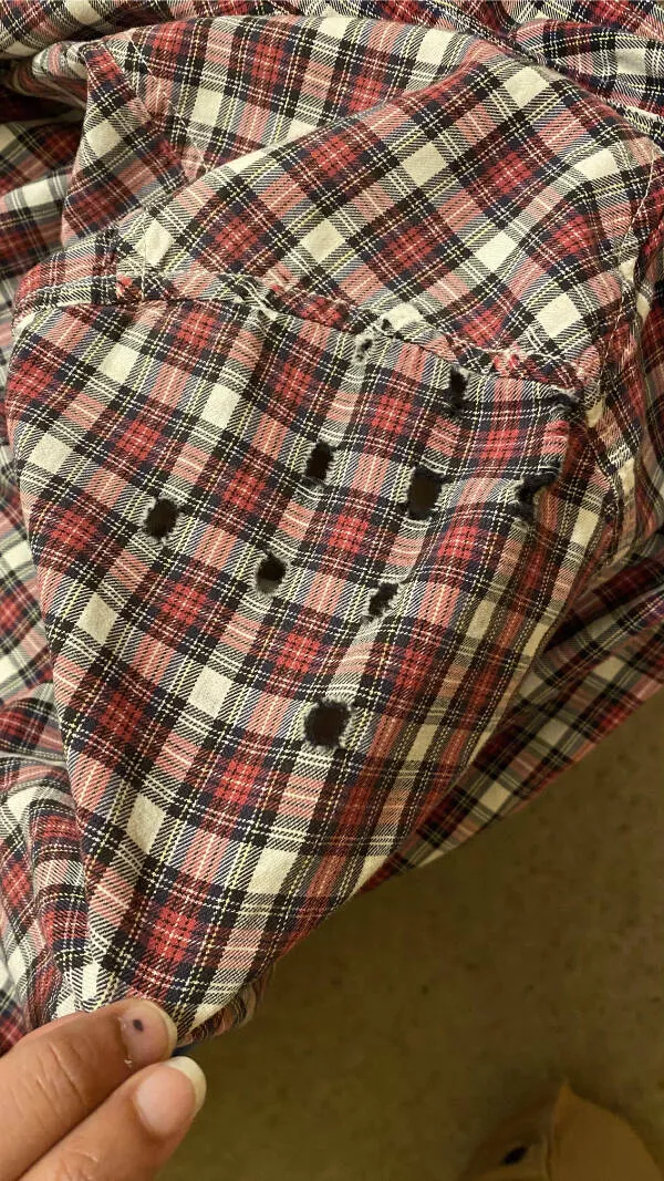Images si fascinantes quon ne peut pas les ignorer - #4 Seuls les carreaux blancs de ma chemise en coton s'usent Images si fascinantes quon ne peut pas les ignorer - #4 Seuls les carreaux blancs de ma chemise en coton s'usent