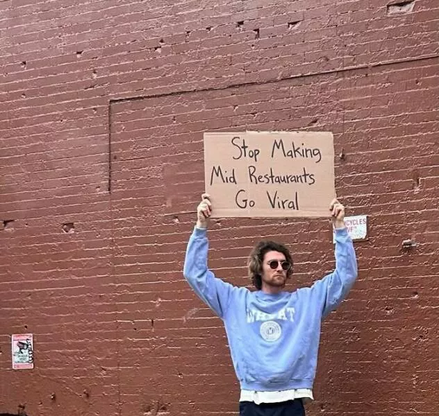 The dude with the sign his best messages - #1 