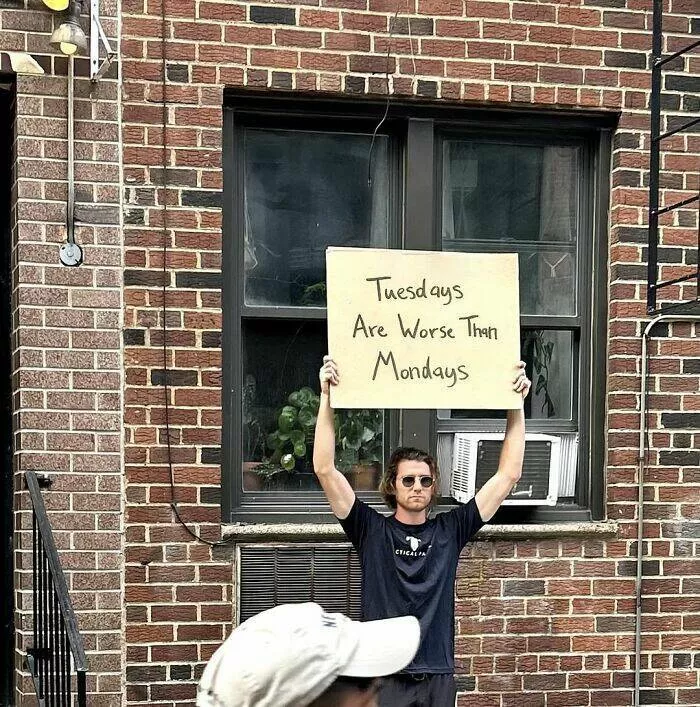 The dude with the sign his best messages - #11 