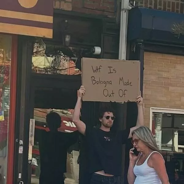 The dude with the sign his best messages - #15 