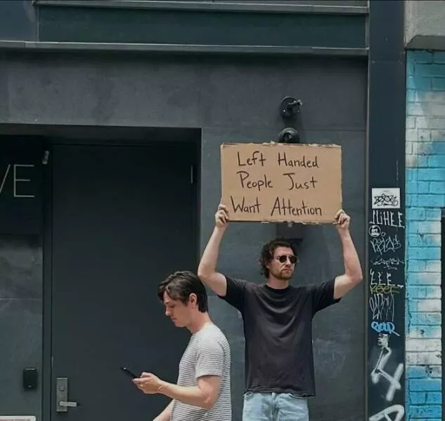 The dude with the sign his best messages - #2 